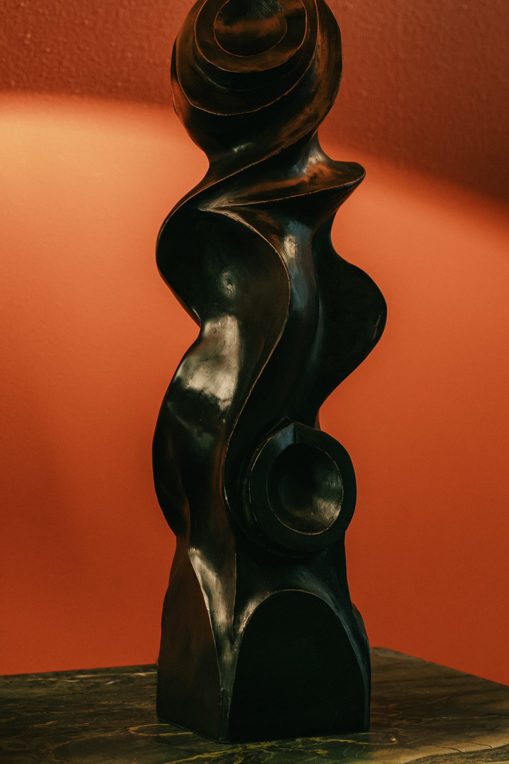 Dorian Lamp