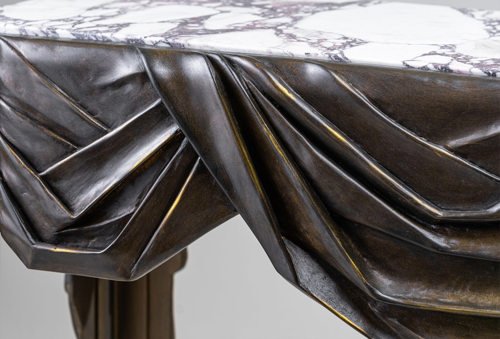 Gilted New Bronze with Marone marble