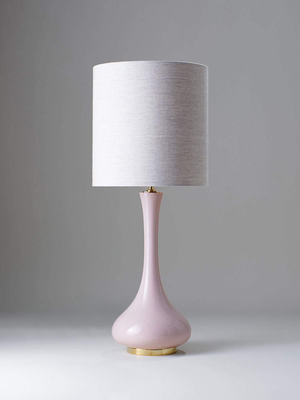 Dusty Pink shown with 13" Top Hat in Natural Linen with Cream Card lining