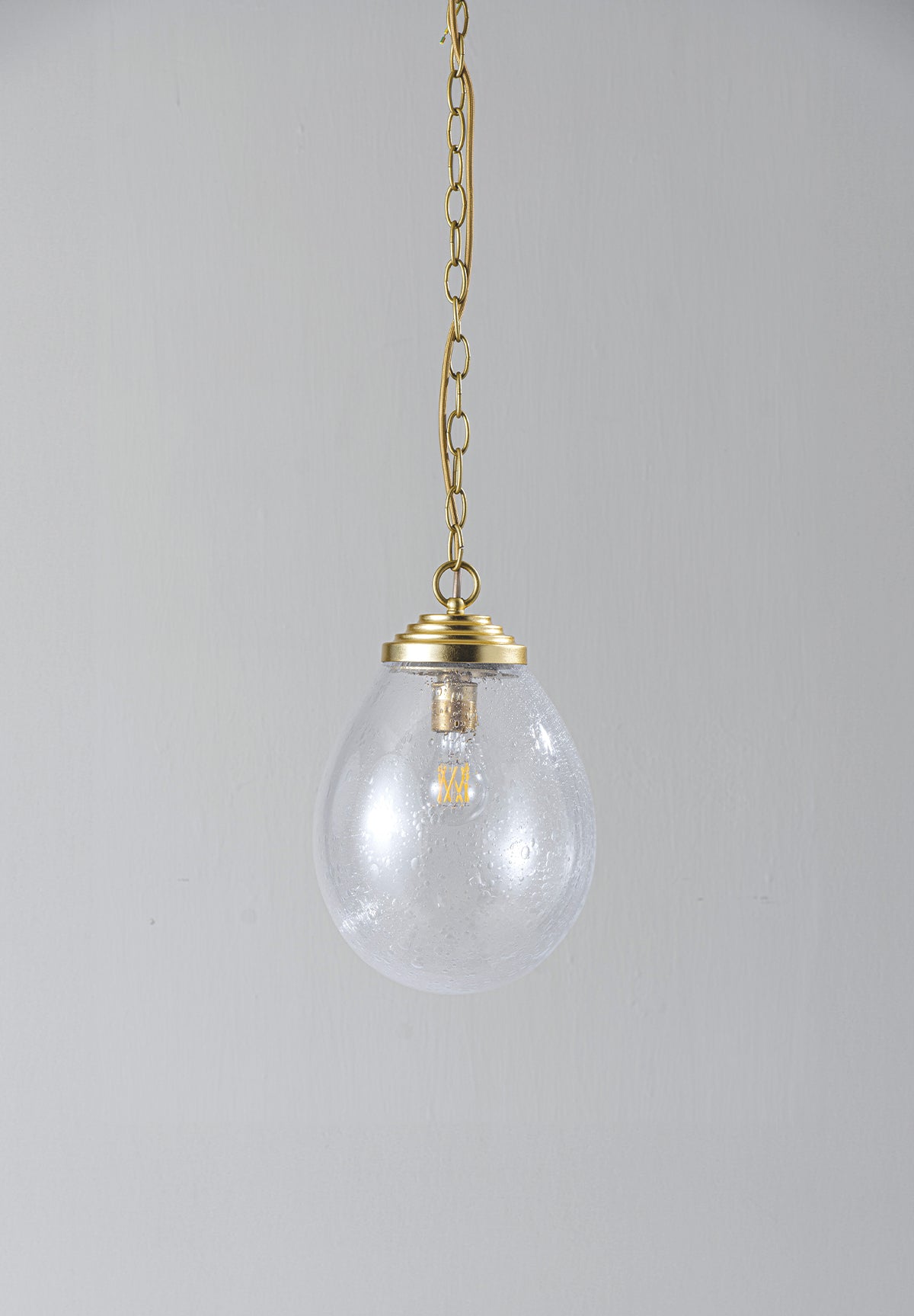Medium Orb Pendant