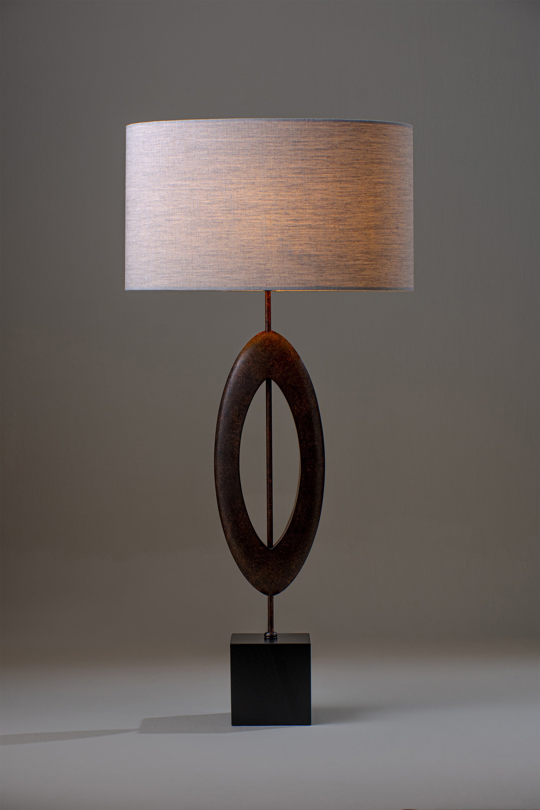 Sculpted Manhattan Lamp