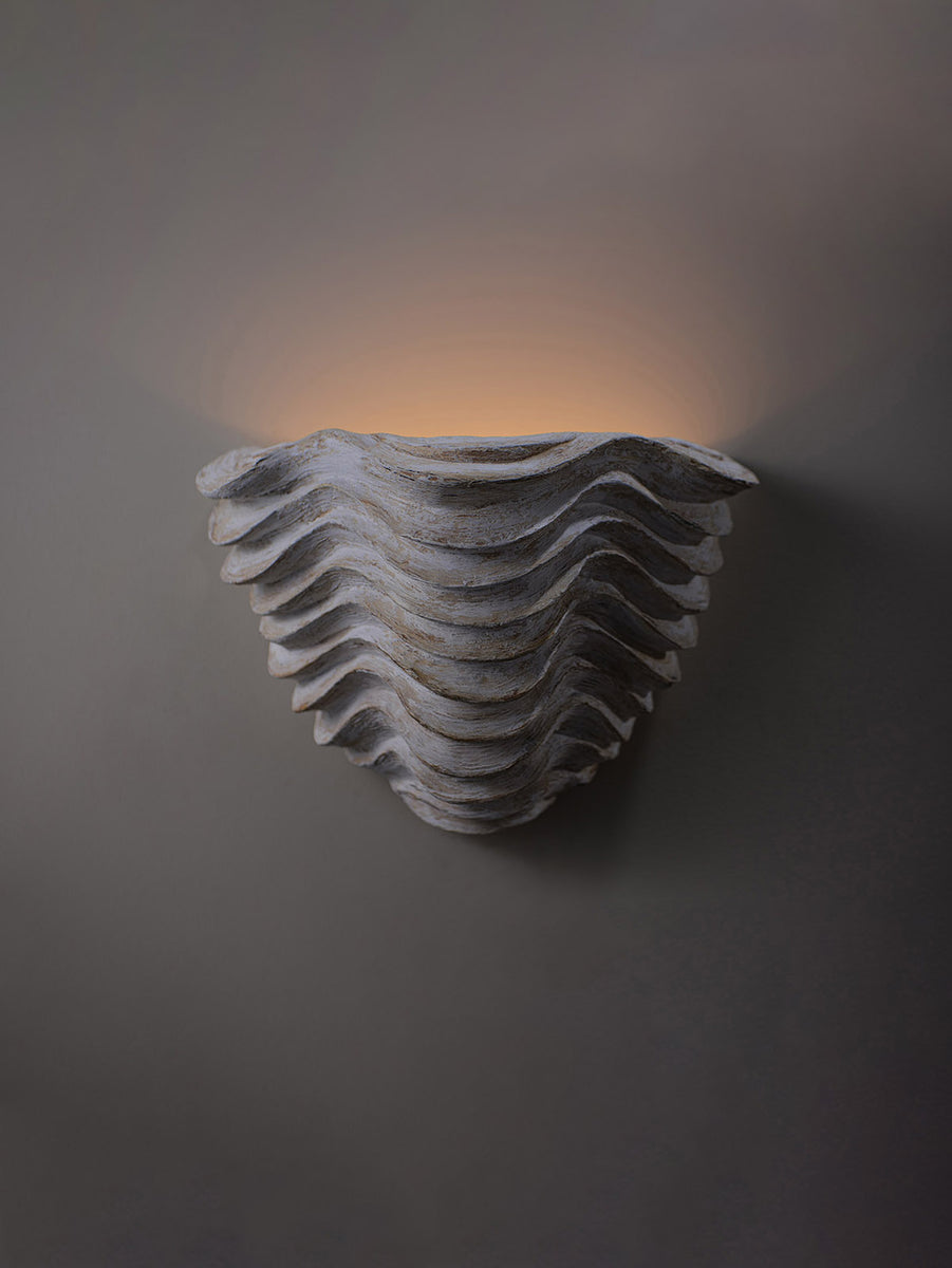 Clam Shell Wall Light Small – Porta Romana