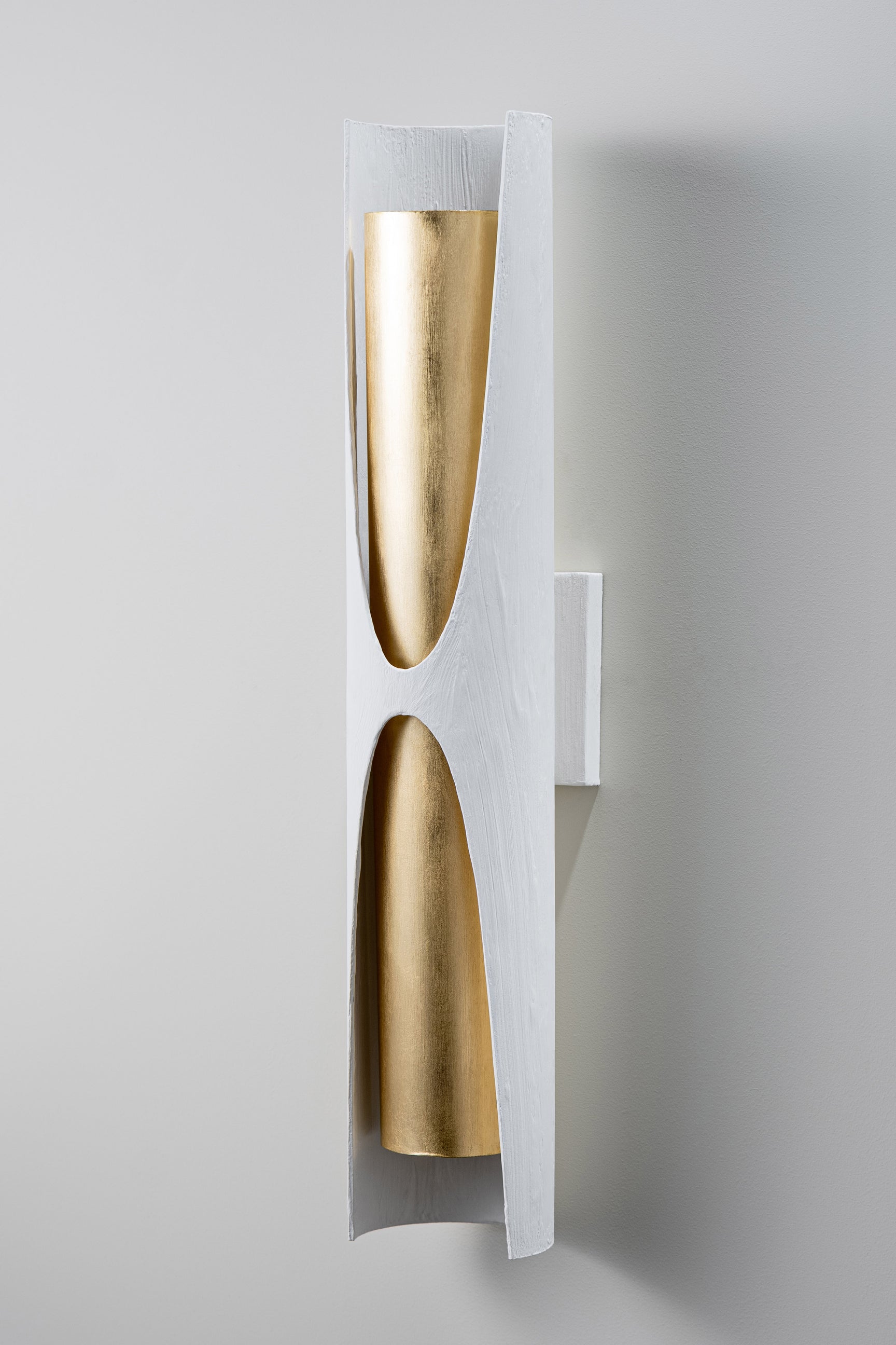 Plaster White with Gold
