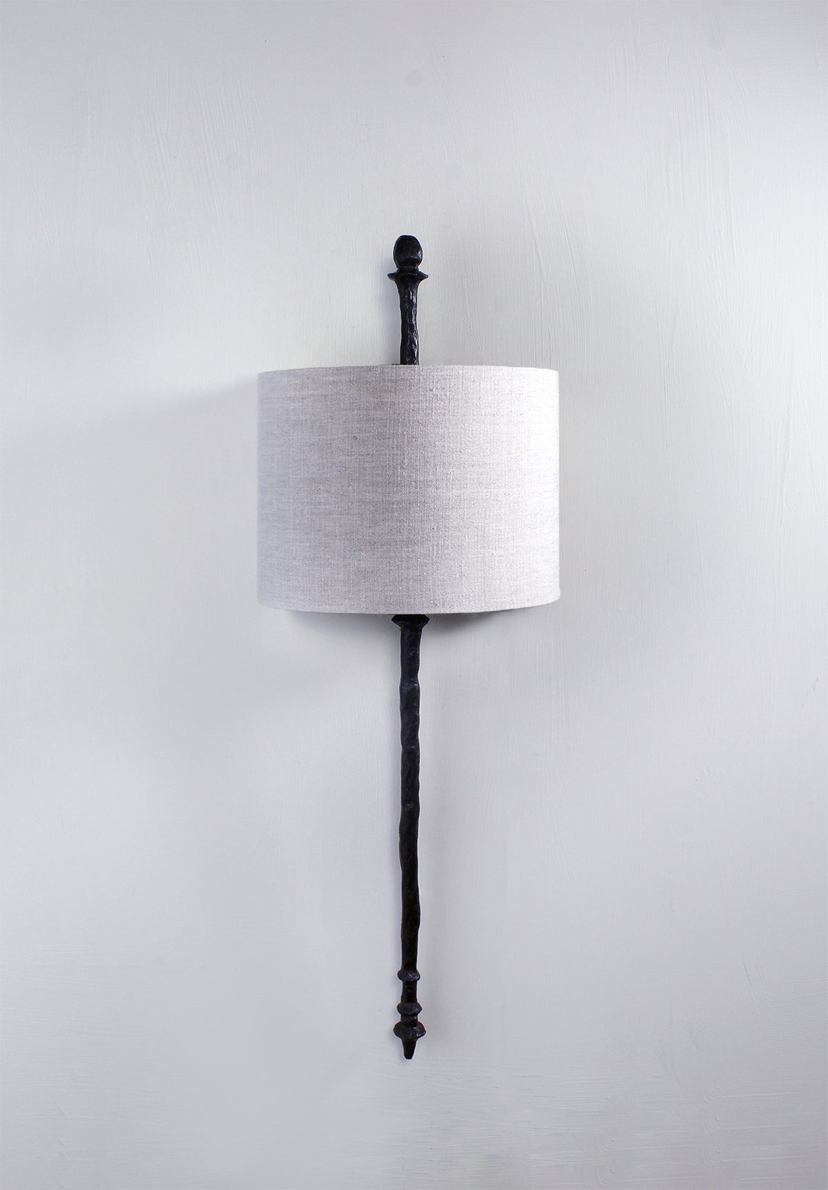 Olivier Wall Light