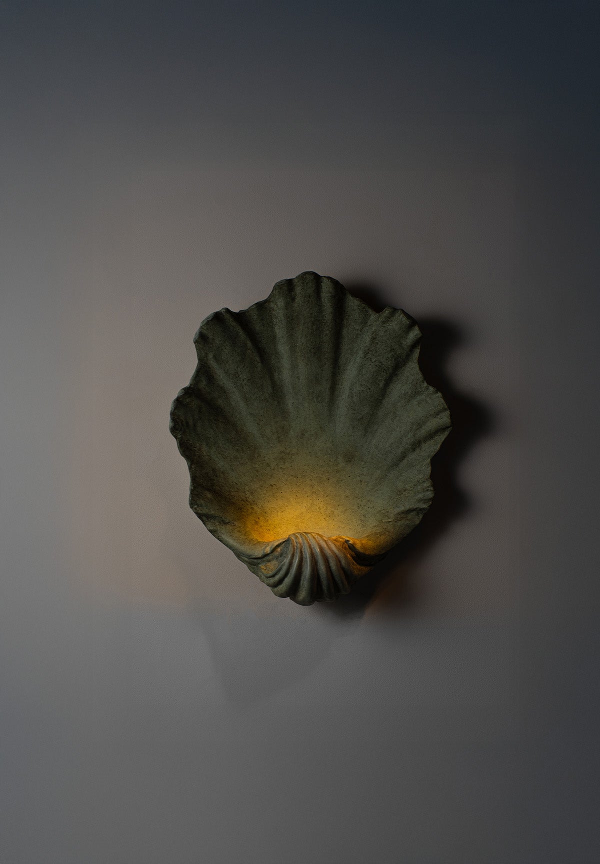 Scallop Wall Light Small