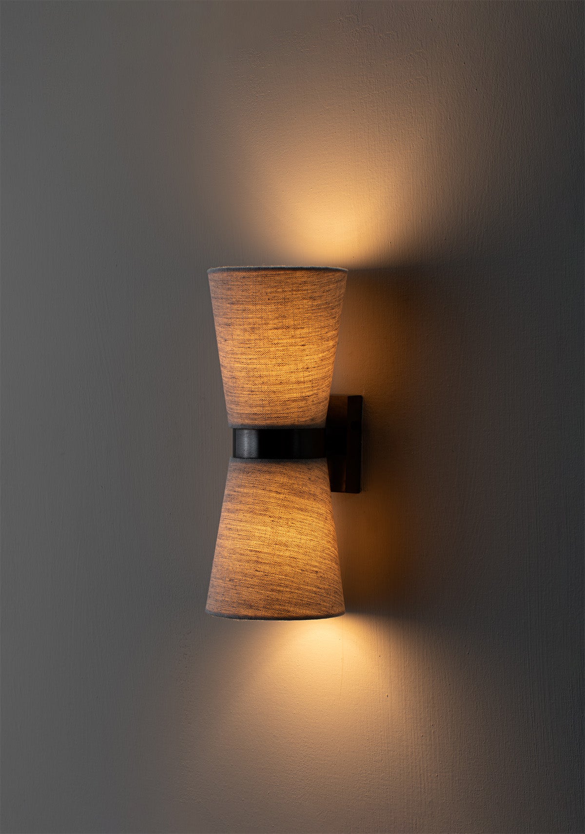 Lilburn Wall Light Small