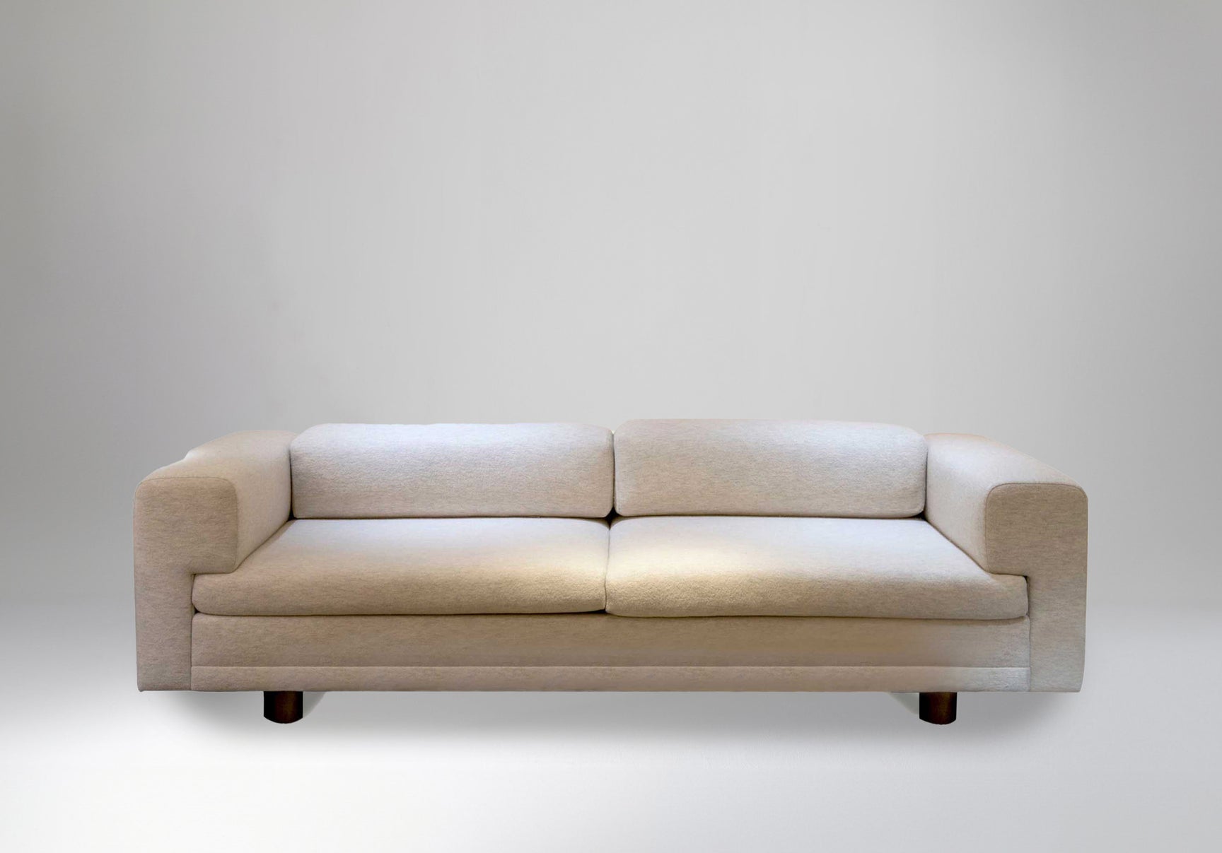 COM with New Bronze feet