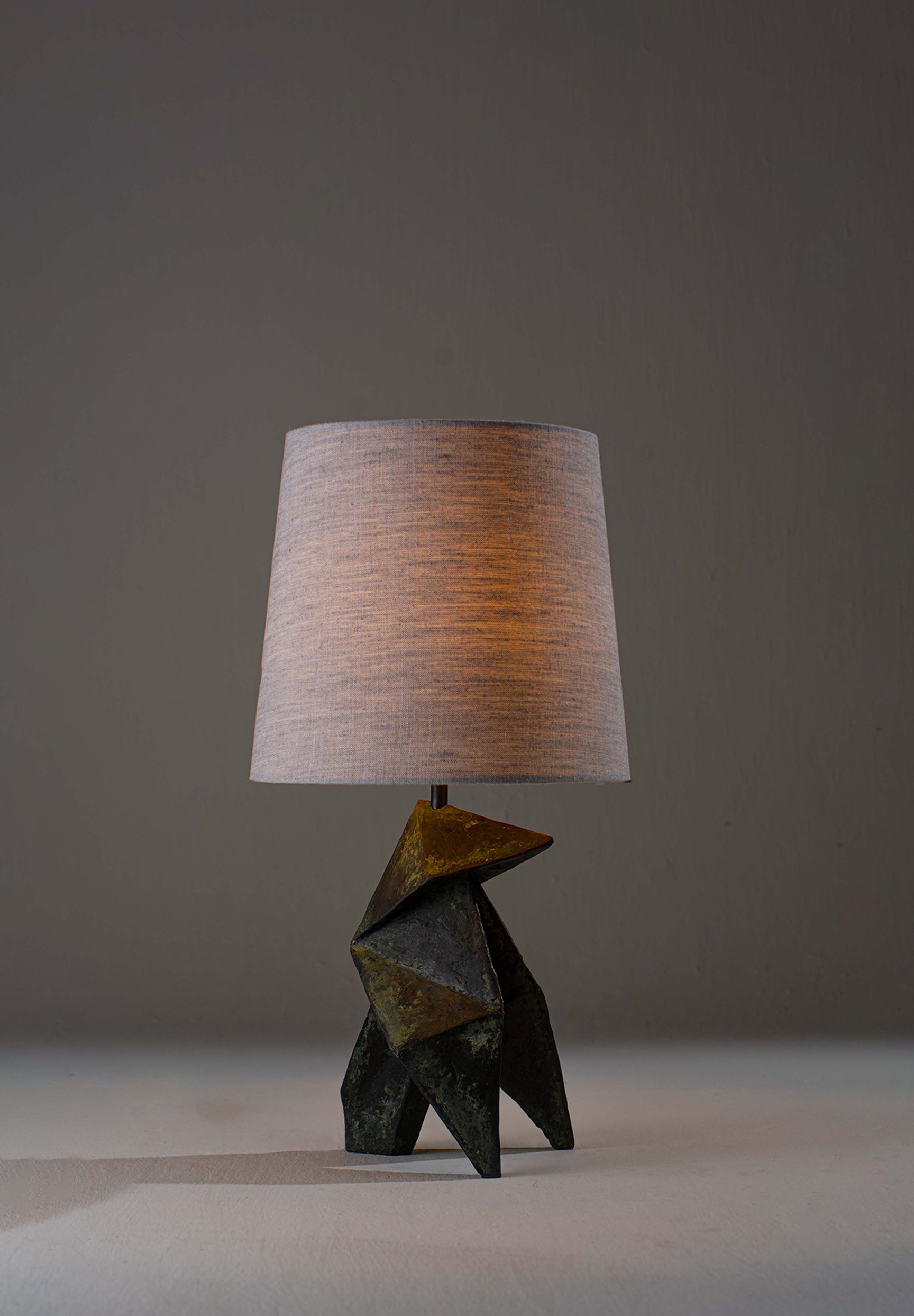 Verdigris shown with 11" Bongo in Natural Linen with Cream Card lining