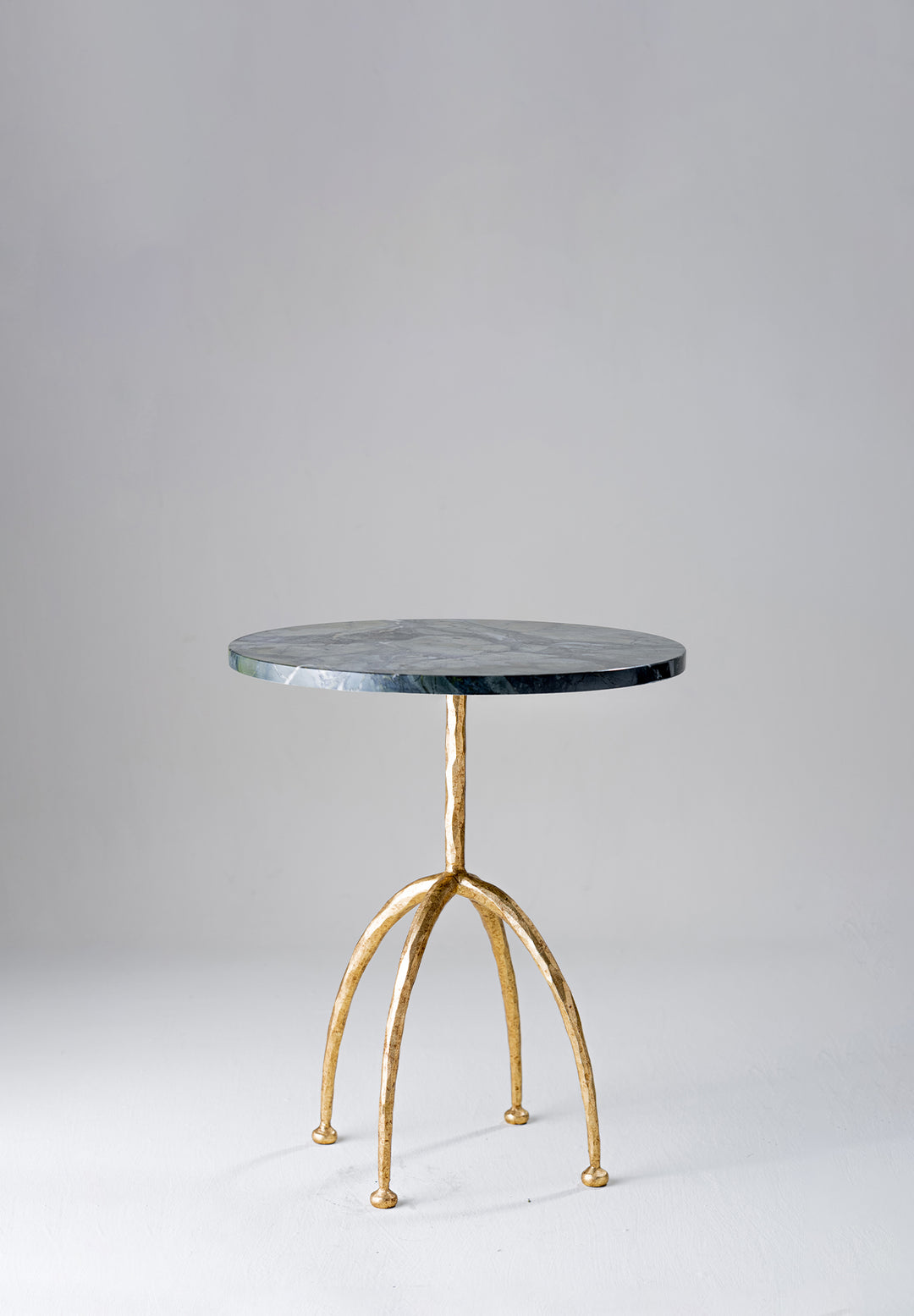 Logan Side Table – Porta Romana